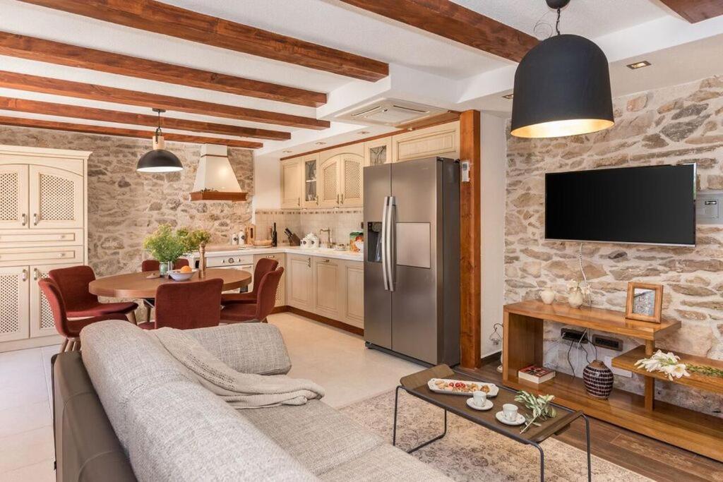 Villa Hirundo Rustica スクラーディン エクステリア 写真