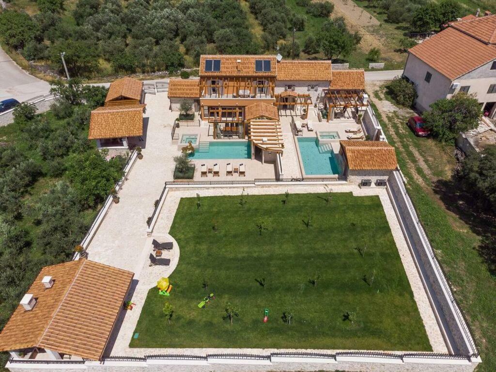 Villa Hirundo Rustica スクラーディン エクステリア 写真